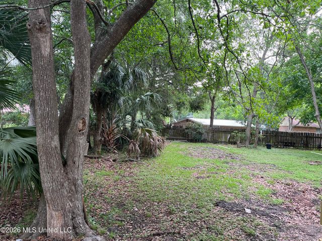 3212 Argentina Street, Pascagoula, MS 39581