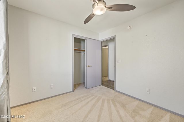 8596 N Sayante Way, Tucson, AZ 85743