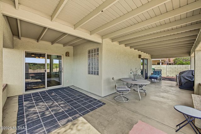8596 N Sayante Way, Tucson, AZ 85743