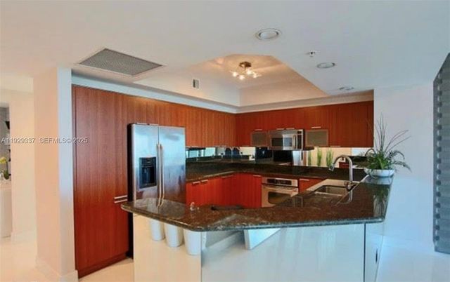 14951 Royal Oaks Ln 1801, North Miami, FL 33181