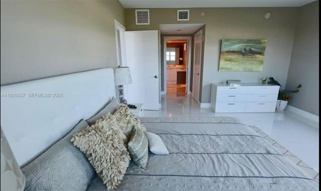 14951 Royal Oaks Ln 1801, North Miami, FL 33181