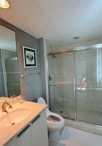 14951 Royal Oaks Ln 1801, North Miami, FL 33181