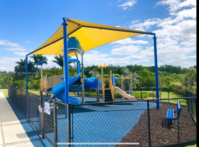 14951 Royal Oaks Ln 1801, North Miami, FL 33181