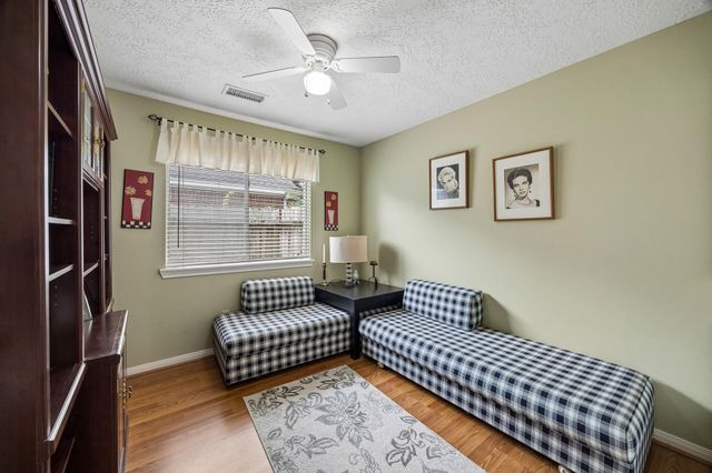6738 Hertford Park Drive, Houston, TX 77084