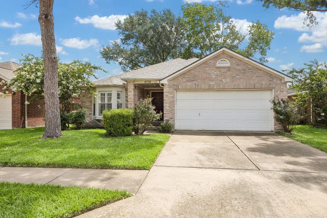 6738 Hertford Park Drive, Houston, TX 77084