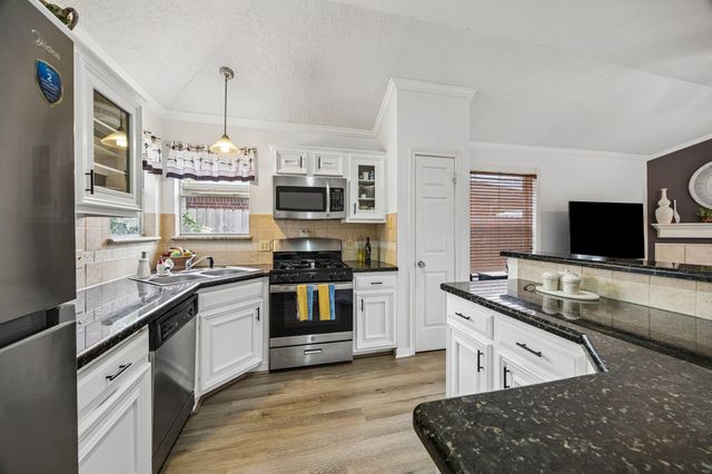6738 Hertford Park Drive, Houston, TX 77084