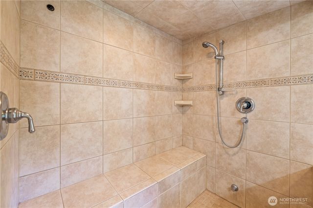 28525 143rd Avenue SW, Vashon, WA 98070