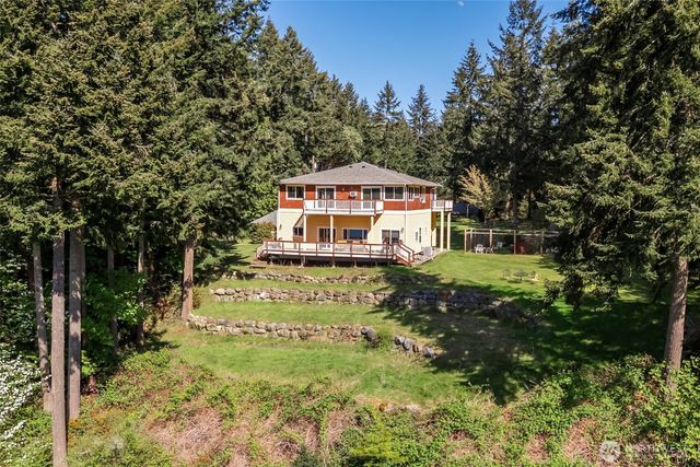28525 143rd Avenue SW, Vashon, WA 98070