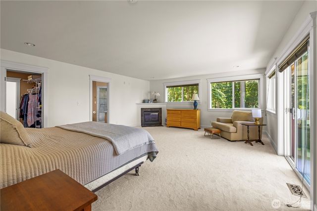 28525 143rd Avenue SW, Vashon, WA 98070
