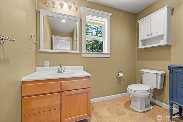 28525 143rd Avenue SW, Vashon, WA 98070