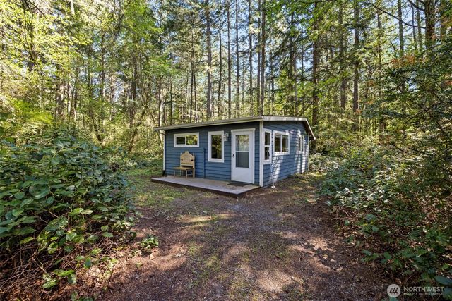 28525 143rd Avenue SW, Vashon, WA 98070