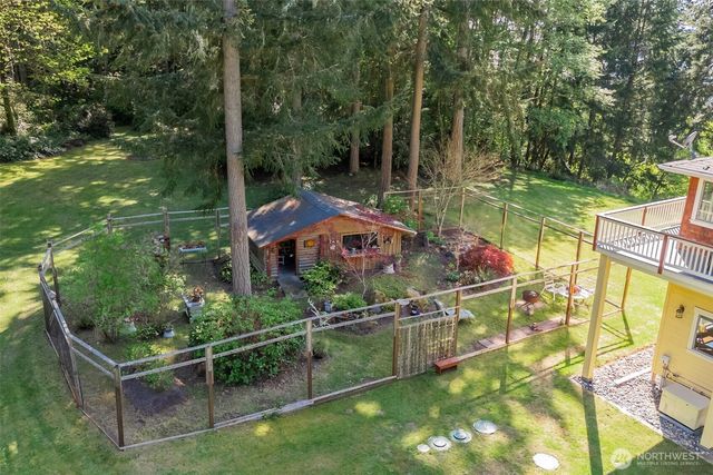 28525 143rd Avenue SW, Vashon, WA 98070