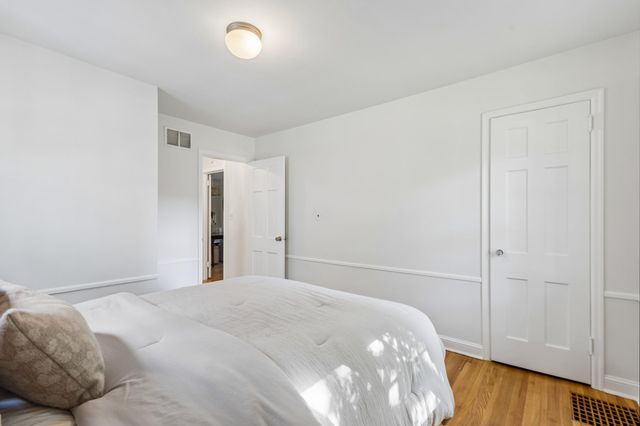 6015 4th Avenue S, Minneapolis, MN 55419