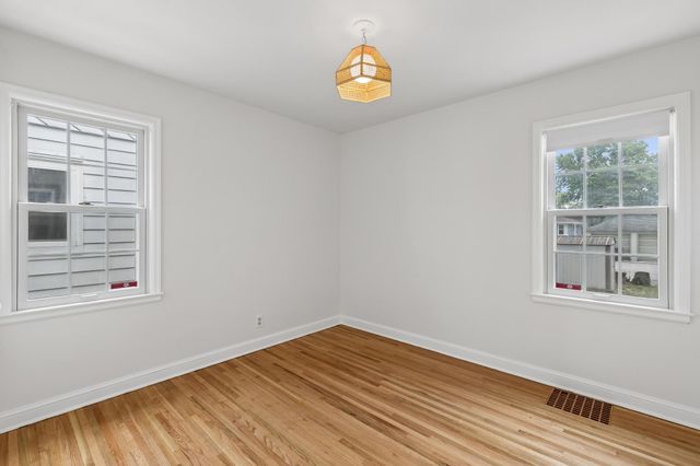 6015 4th Avenue S, Minneapolis, MN 55419