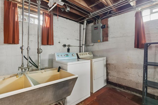 6015 4th Avenue S, Minneapolis, MN 55419