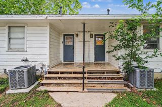 802-804 Plum Street, Sanger, TX 76266
