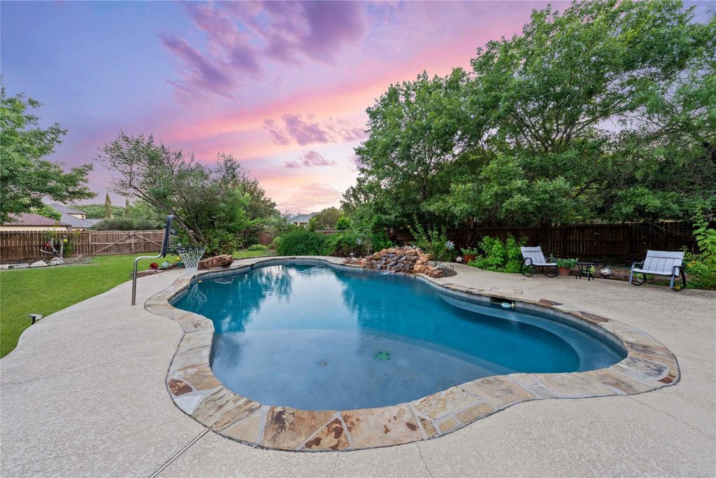 30900 Woodbine Way WAY, Boerne, TX 78015