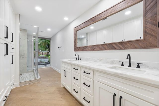 12506 Winding Brook Lane, Houston, TX 77024