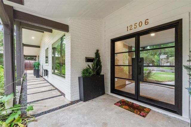 12506 Winding Brook Lane, Houston, TX 77024