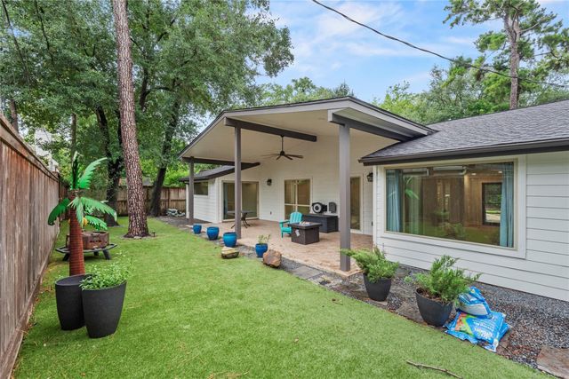 12506 Winding Brook Lane, Houston, TX 77024