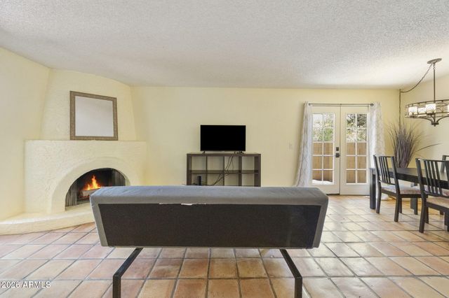 10415 N 9TH Street 2, Phoenix, AZ 85020