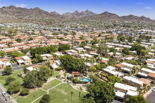 10415 N 9TH Street 2, Phoenix, AZ 85020