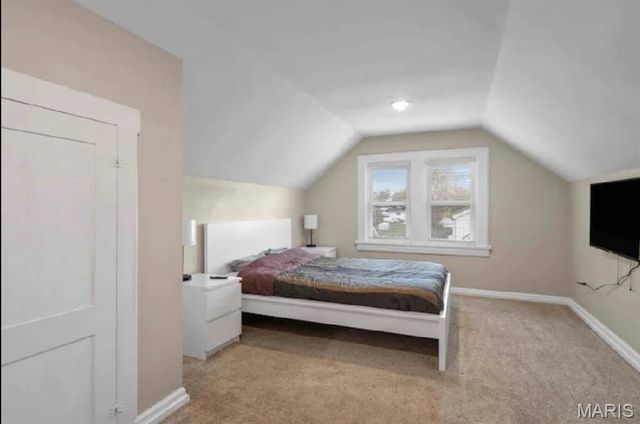 4433 Tholozan Avenue, St Louis, MO 63116