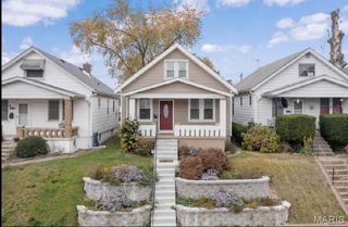4433 Tholozan Avenue, St Louis, MO 63116