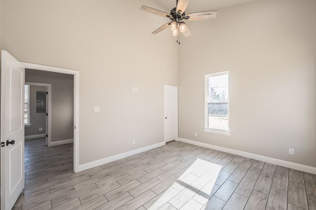 112 Stevens Street, Bridgeport, TX 76426