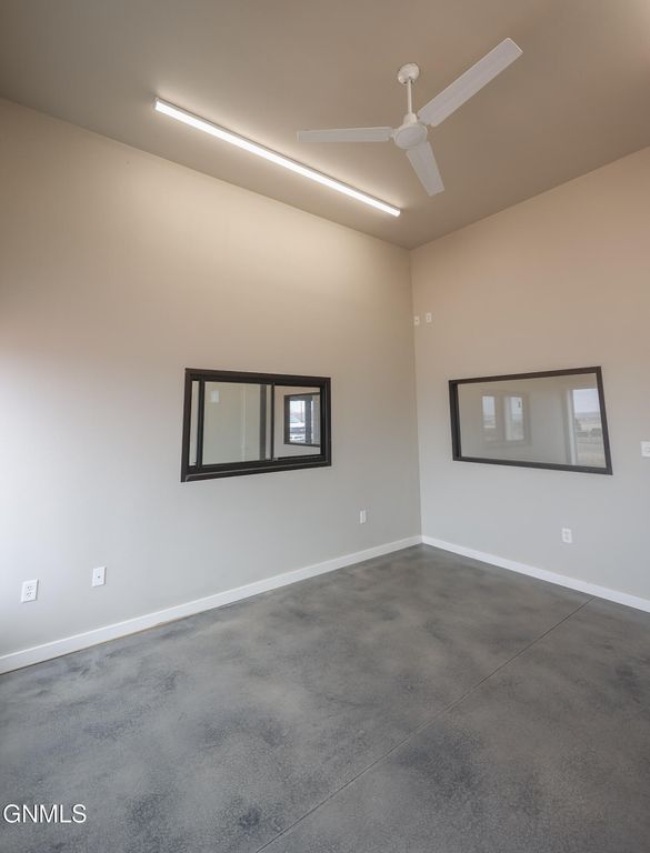 5624 Rooster Lane, Williston, ND 58801 photo 10