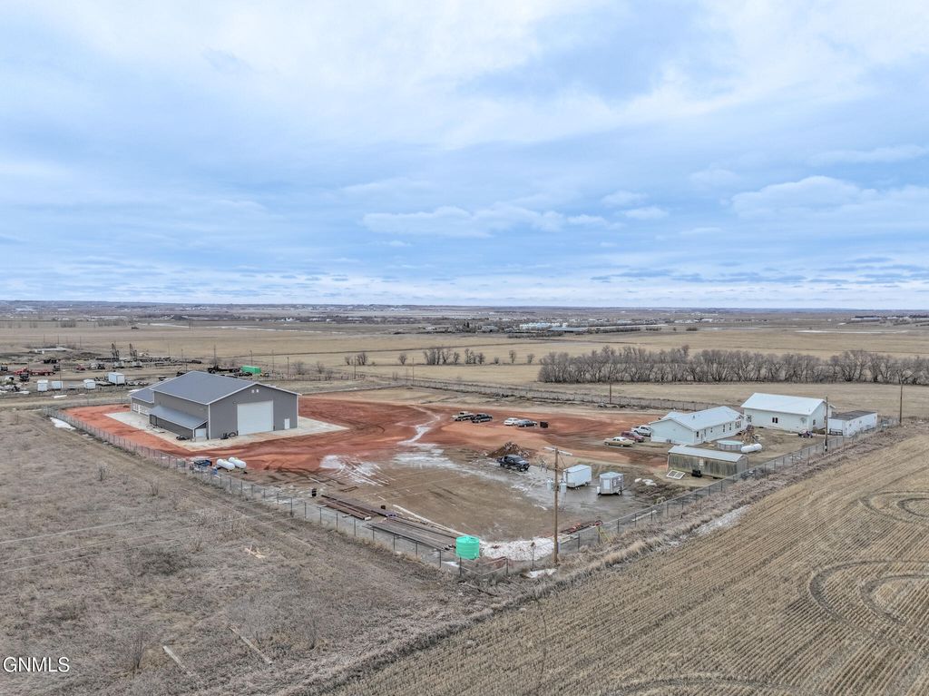 5624 Rooster Lane, Williston, ND 58801 photo 6