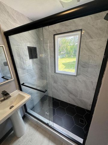1005 N 38th STREET, Sheboygan, WI 53081