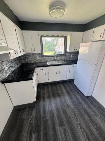 1005 N 38th STREET, Sheboygan, WI 53081