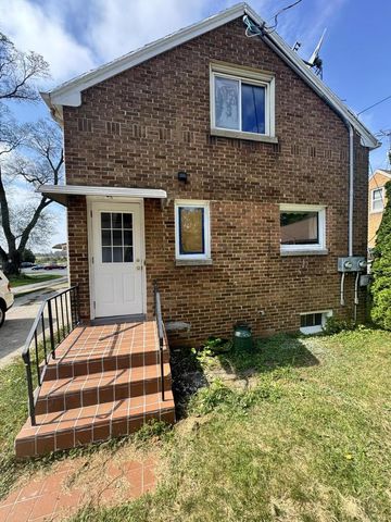 1005 N 38th STREET, Sheboygan, WI 53081