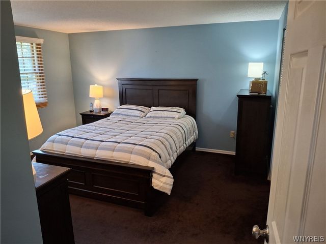 36 Southridge Drive, West Seneca, NY 14224