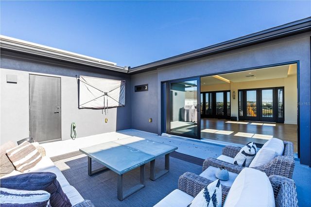 8351 EDELMAN LANE, Orlando, FL 32827