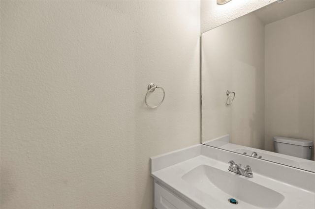 7750 Avenue J, Houston, TX 77012