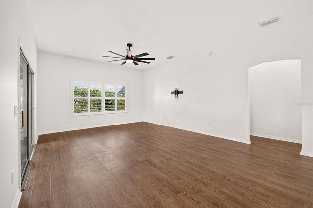1945 FIDDLEWOOD PLACE, The Villages, FL 32162