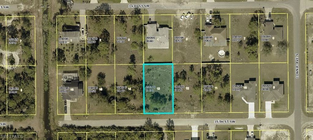 2608 35th ST SW, Lehigh Acres, FL 33976
