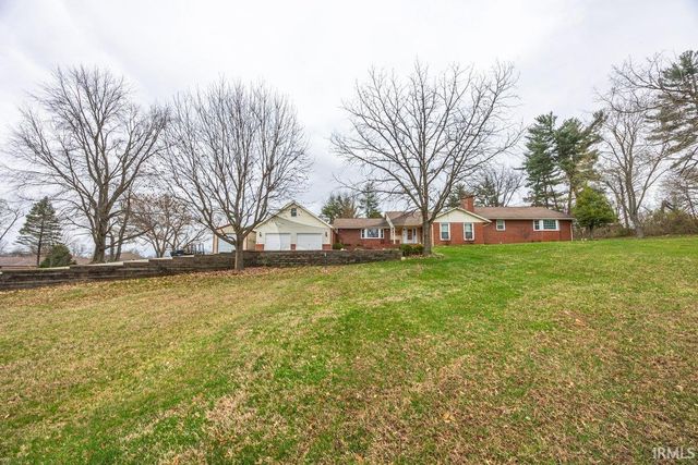 303 S Washington Street, Huntingburg, IN 47542