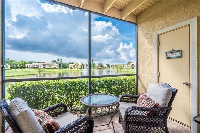 1245 SW 46th Avenue 1215, Pompano Beach, FL 33069