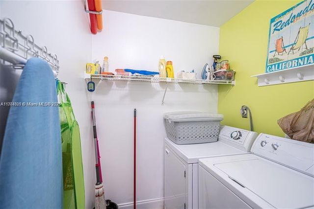 1245 SW 46th Avenue 1215, Pompano Beach, FL 33069