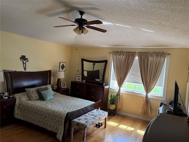 9217 SW 157th Path, Miami, FL 33196