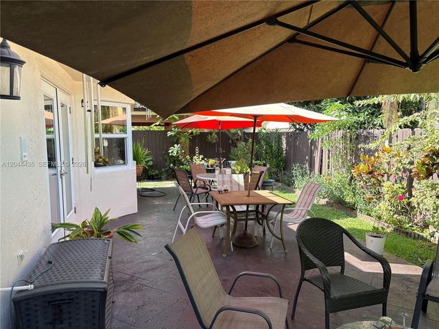 9217 SW 157th Path, Miami, FL 33196