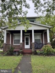 1152 HUDSON ST, Harrisburg, PA 17104