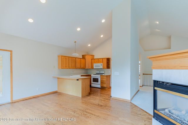 5601 Wild Iris Lane, Haslett, MI 48840