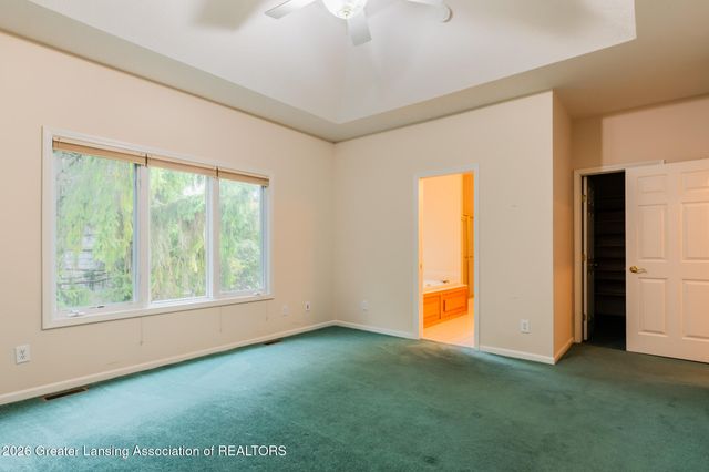 5601 Wild Iris Lane, Haslett, MI 48840