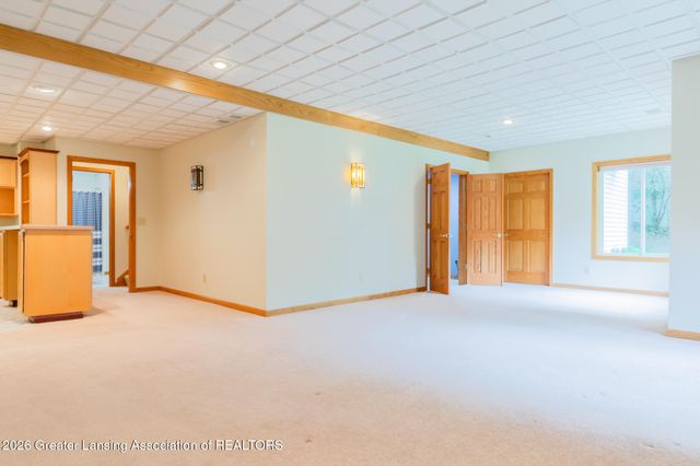 5601 Wild Iris Lane, Haslett, MI 48840