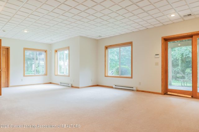 5601 Wild Iris Lane, Haslett, MI 48840