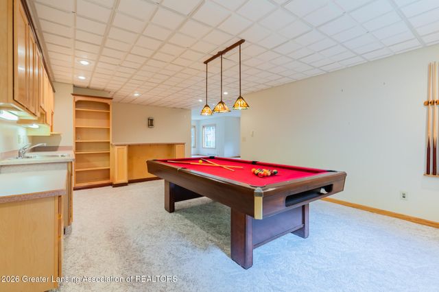 5601 Wild Iris Lane, Haslett, MI 48840